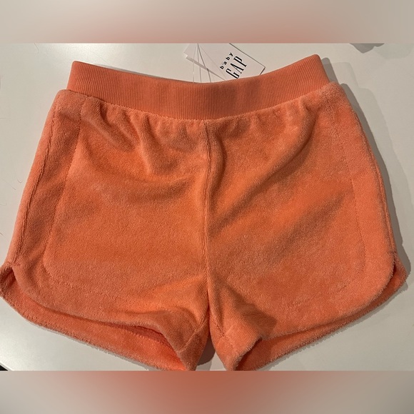 Baby Gap Bundle - 2 shorts Orange & Green with white piping 12-18 & 12-24 month - Picture 2 of 4